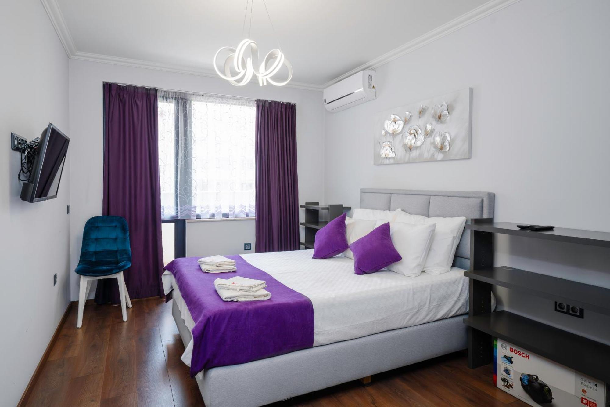 Feel At - 2bd Flat With Parking By Flat Mаnager Sofia